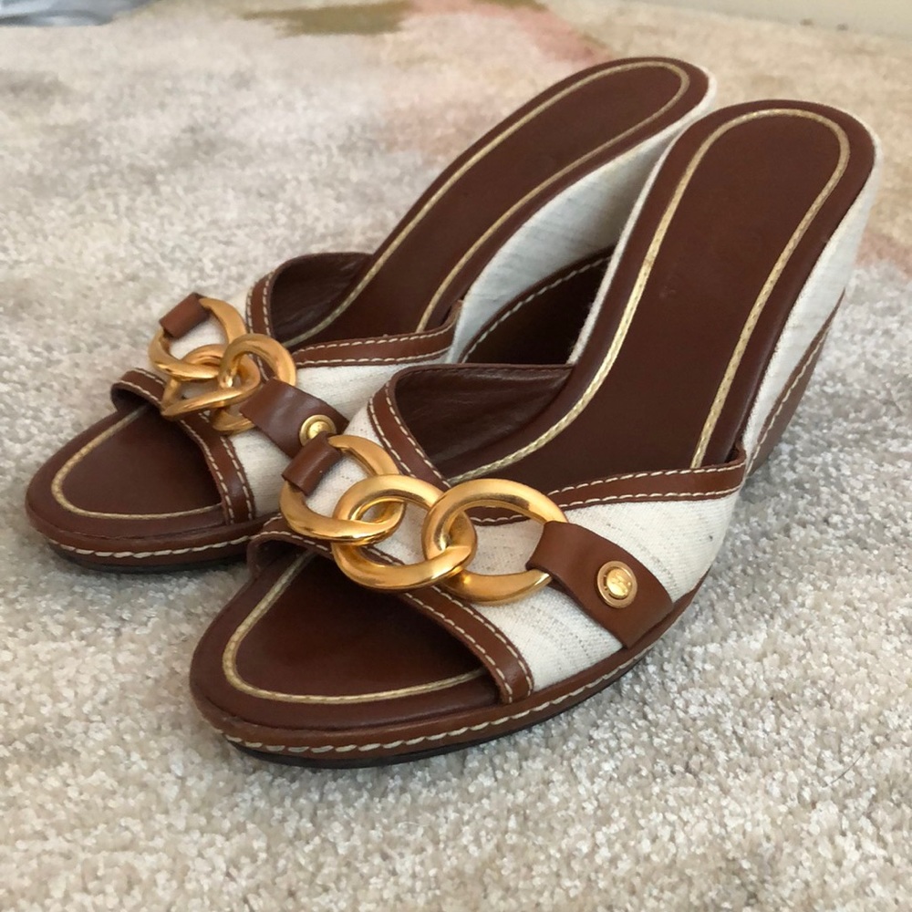 Shoes - Picture 2 of 3